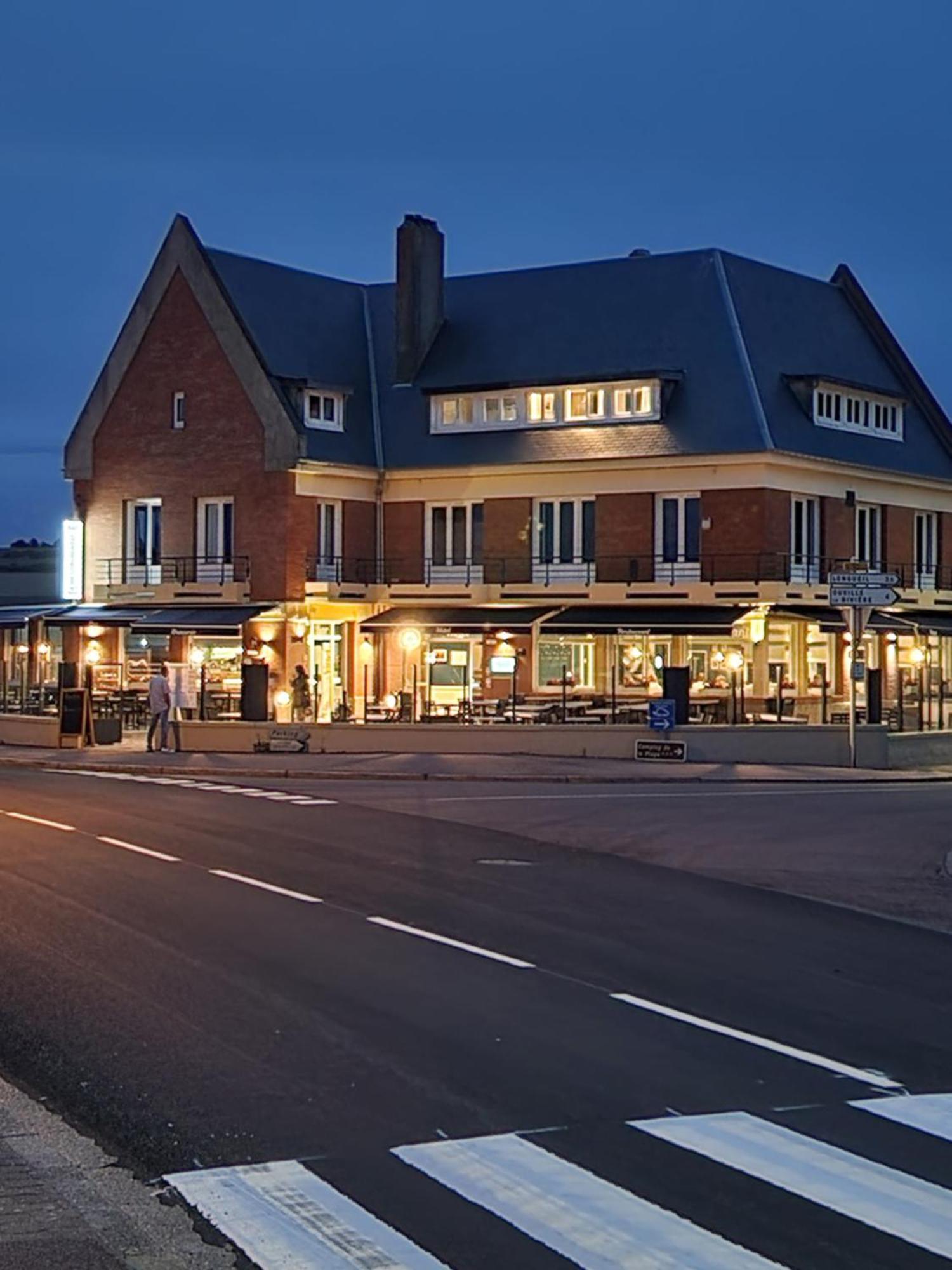 L'Huitriere Hotel Quiberville Exterior photo